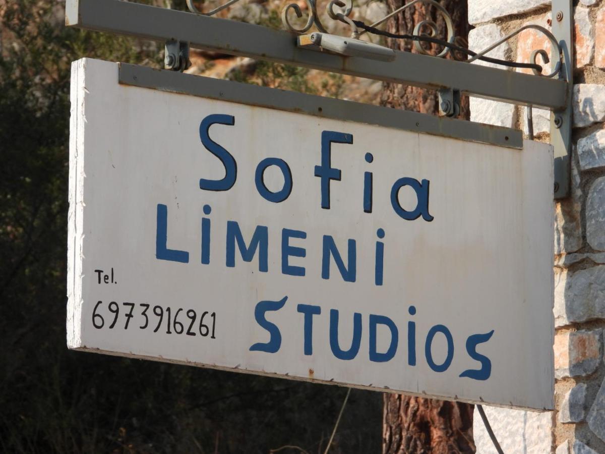 Sophia Limeni Apartments And Studios Exterior photo